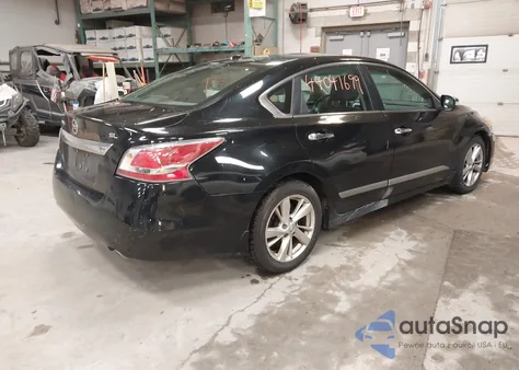 2015 Nissan Altima 2.5 Sl z USA, uszkodzony, nr VIN 1N4AL3AP8FN361468